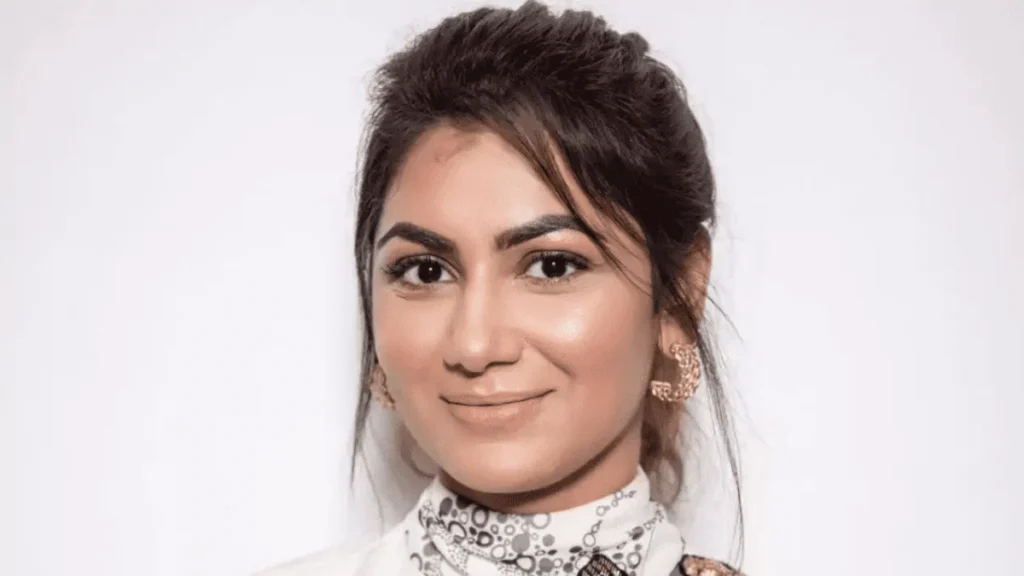 Sriti Jha Biography