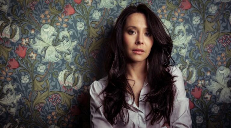 Rebecca Van Cleave Biography
